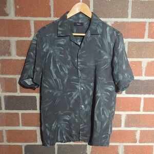 Theory Men's Black and Gray Patterned Casual Shirt